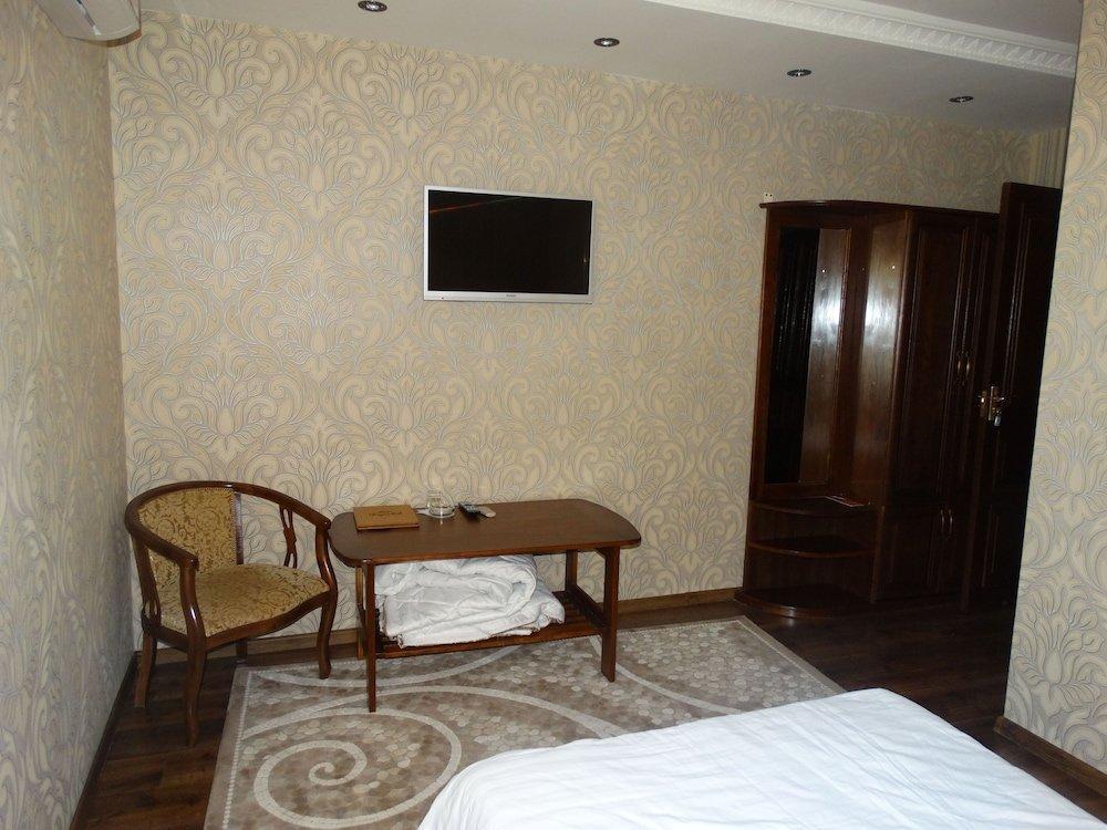 Hotel Papillon Tashkent Esterno foto