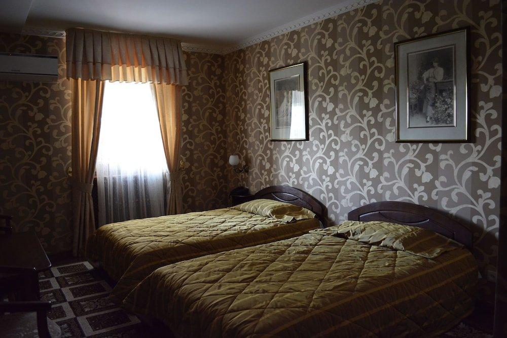 Hotel Papillon Tashkent Esterno foto
