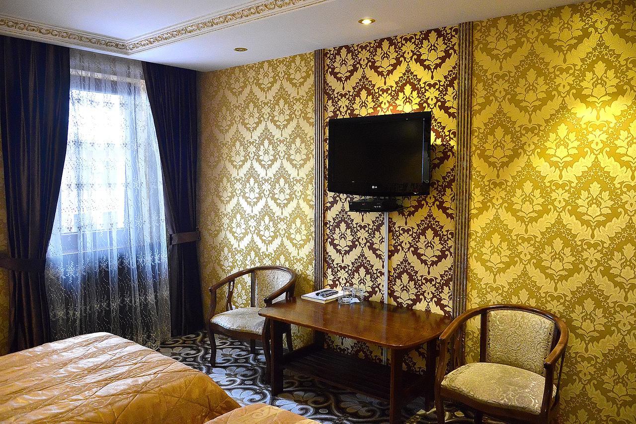 Hotel Papillon Tashkent Esterno foto