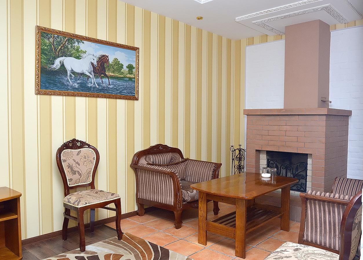 Hotel Papillon Tashkent Esterno foto